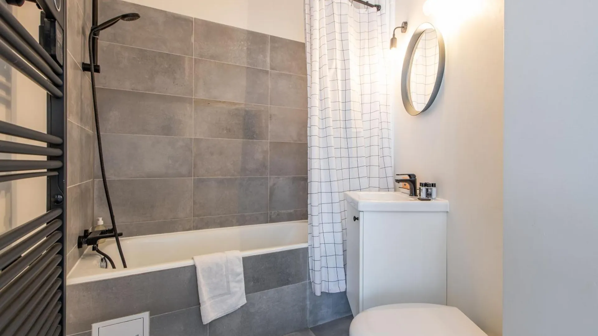 Faidherbe-Superbe Duplex Proche Bastille Paris Frankrike